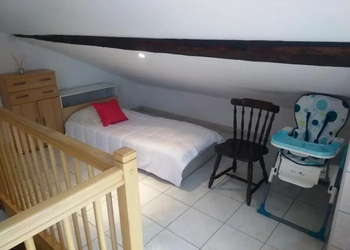 En Location Touristique Pour 4 Personnes * Docelles